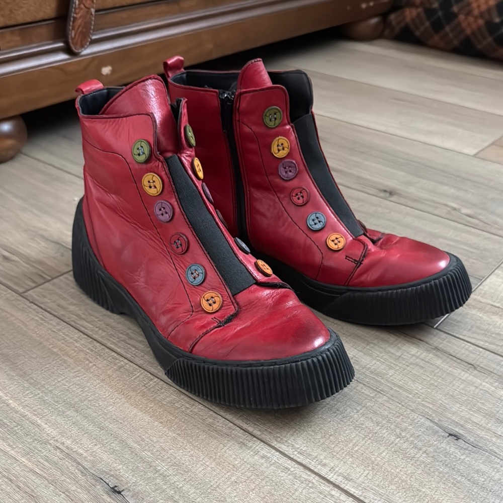Volks Walkers Red Button Boots